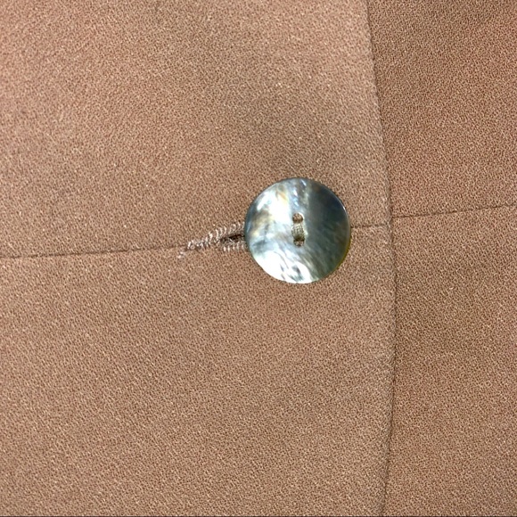 NWOT - Button Down Classy Light Pink Top - Picture 3 of 3